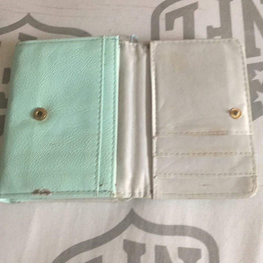 Wallet - Picture 3 of 5